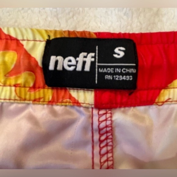 Men’s Swim Trunks Board Shorts NEFF Red Hotdog Print Size Small EUC - Picture 7 of 9